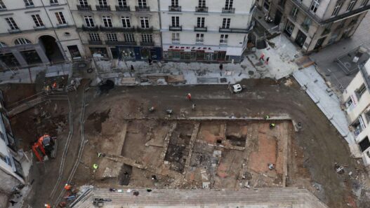 Fouille d'habitations modernes, place Félix Fournier, à Nantes en 2017, © Pôle archéologique de Nantes Métropole