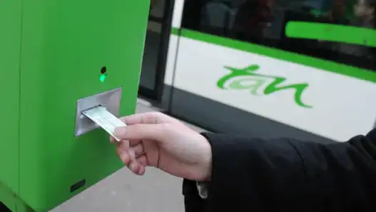 Nantes : La fin des tickets de Tram