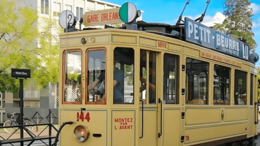 Circulation d'anciens trams