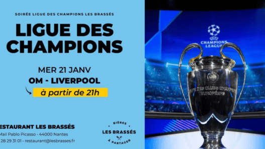 Trophée de la Ligue des Champions de l'UEFA à Nantes, stade accueillir grand match, ambiance festive et football européen.