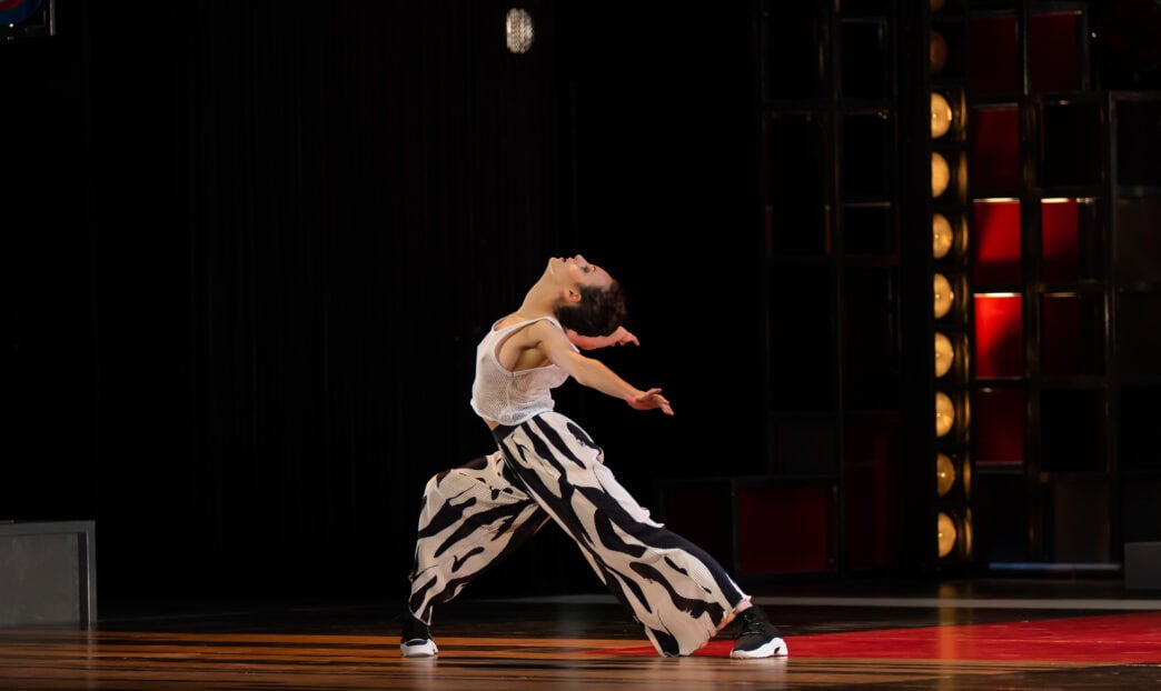 Danse contemporaine à Nantes, spectacle artistique et moderne au Big City Nantes.