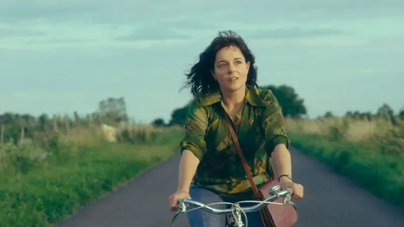 Laure Calamy dans Annie colère.