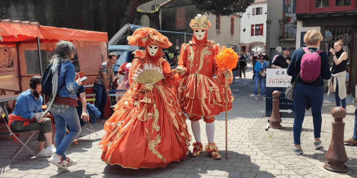 Défilés, spectacles et costumes vénitiens dans cette cité italienne près de Nantes !