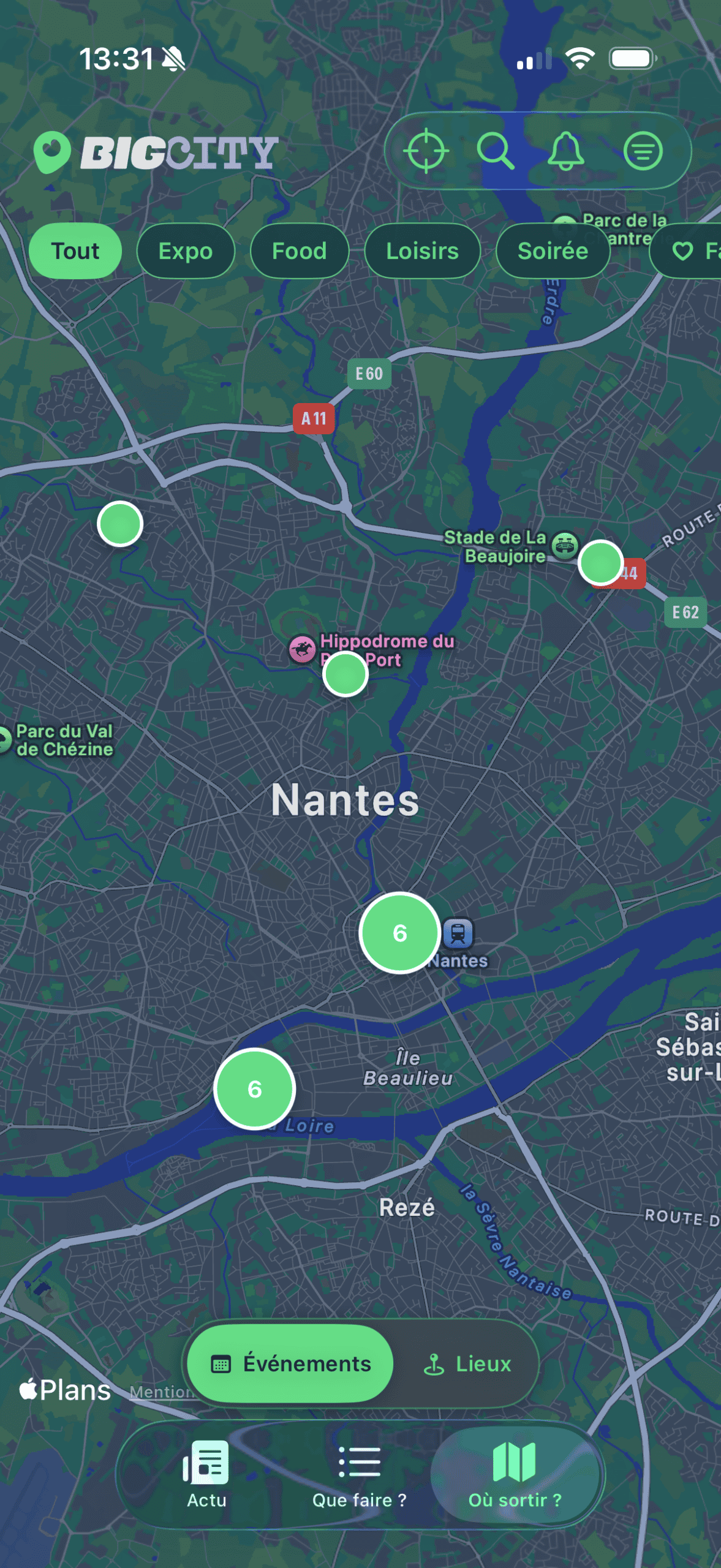 Onglet « Où sortir ? » en vue Événements : les événements de la métropole nantaise regroupés en pastilles sur la carte.