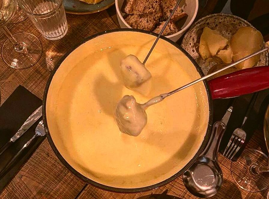 Fondue Cheese & Friends